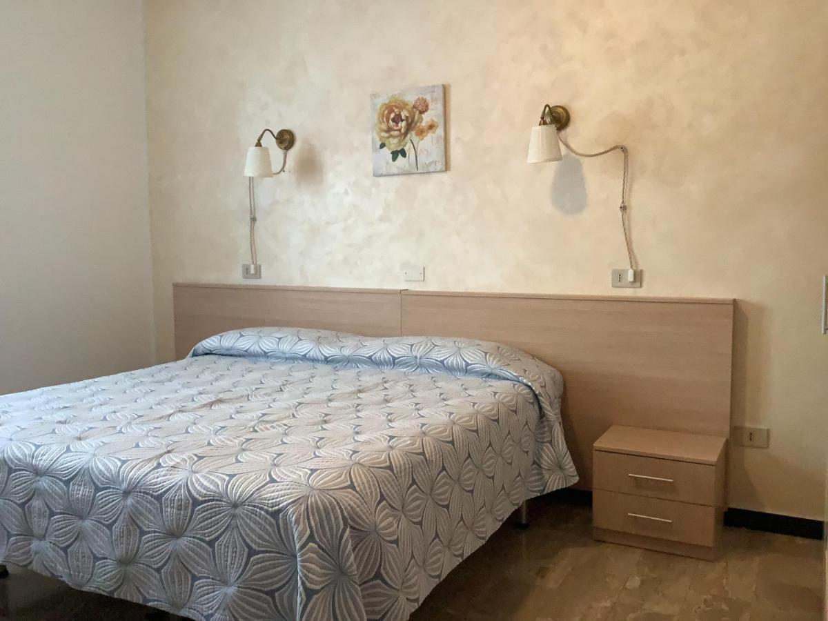 ספוטורנו B&B Hotel Costa Azzurra מראה חיצוני תמונה